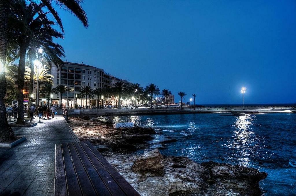 Torrevieja Experience Mar Azul Apartman Kültér fotó
